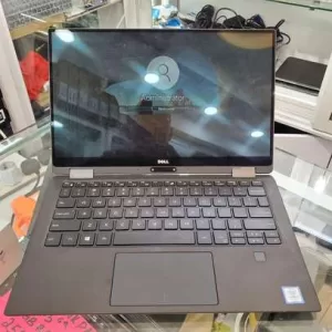Dell XPS 13 9365 13.3" FHD+ Touch Laptop 7th Gen Intel Core i7
