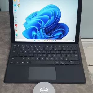 Dell Latitude 5290 2-in-1 Core i7 8th gen